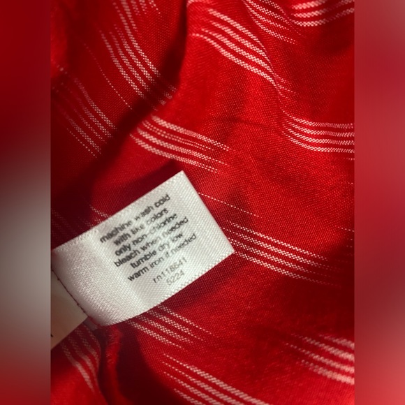 NWT Lane Bryant Top sz 18 Puff Sleeve Popover V-Neck Red Ikat Blouse - Picture 8 of 8